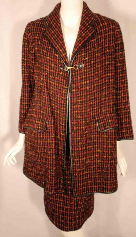 Marron Ensemble manteau et jupe en tweed de laine rouge Bonnie Cashin (années 1960) en vente