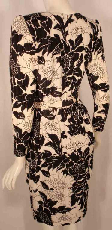 Andre Laug Black and White Silk Floral Print Dress w/Flower Belt For Sale 1