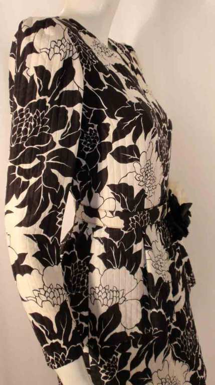 Andre Laug Black and White Silk Floral Print Dress w/Flower Belt For Sale 2