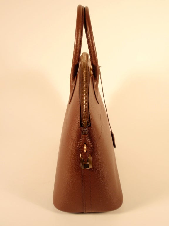 Women's 1997 Hermes Cafe Brown Leather Bolide 35cm Zip Top Handle Bag w. Lock & Keys For Sale