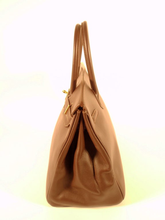 Women's Hermes Brown Leather Birkin Bag, Gold Clasp, 2 Handles, 35 cm