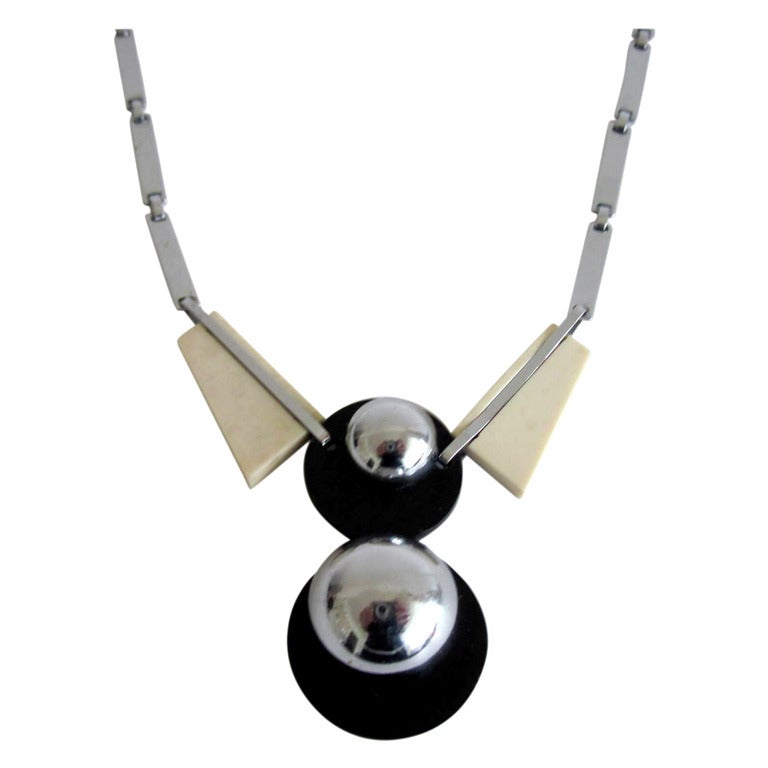 Art Deco Necklace Germany 1930 attributed to Henkel & Grosse For Sale
