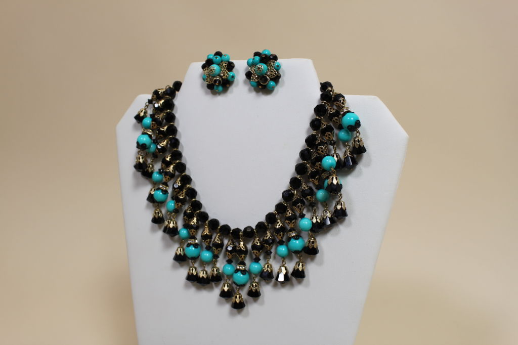 1960's Turquoise and Black Glass Bead Fringe Necklace Set at 1stdibs