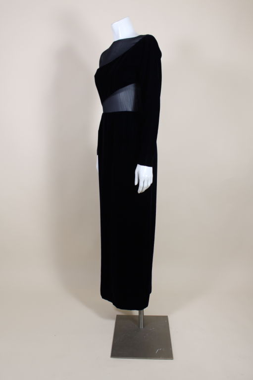 1980's Carolyn Roehm Midnight Blue Velvet Cutaway Gown For Sale 1