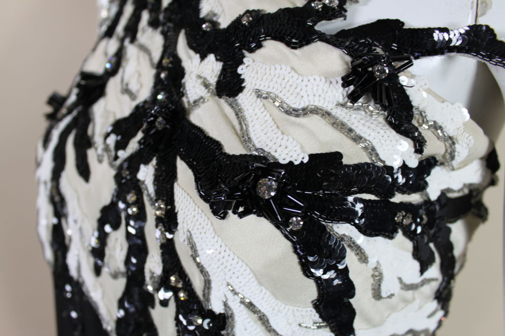 1990's Bill Blass Graphic Black and White Sequined Gown For Sale 6