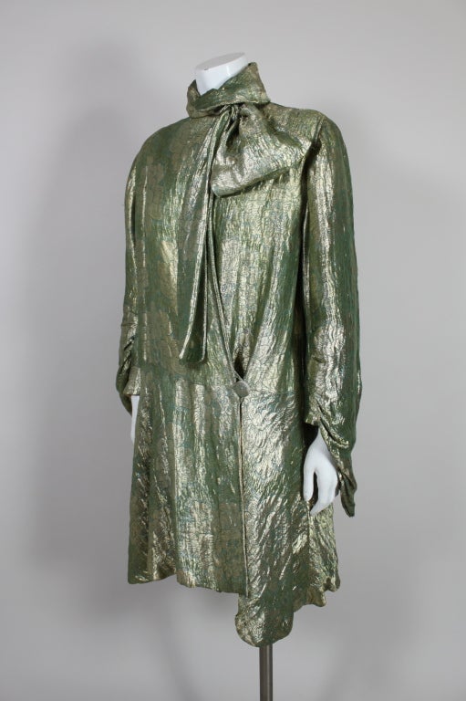 Gray 1920’s Moss Green and Gold Silk Lamé Opera Coat For Sale