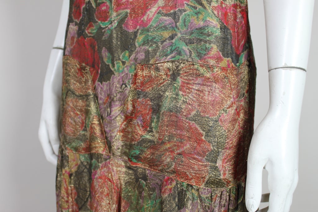 1920’s Floral Print Silk Lamé Flapper Dress For Sale 3