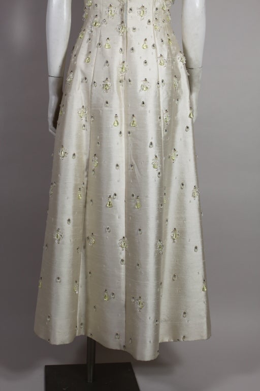 1960's Cream Beaded Gown 7