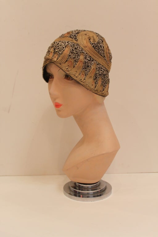 Women's 1920's Metallic Lamé Cloche Hat For Sale