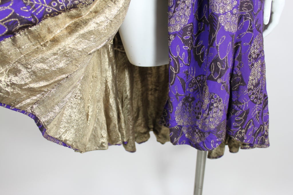 1920s Purple and Gold Lame Short Sleeve Coat For Sale 4