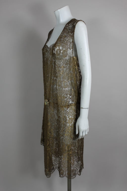 1920s Gold Lamé Lace Dress with Flower Detail For Sale at 1stdibs