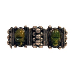 1950s Mexican Silver Bracelet with Green Agate Mask Links 1