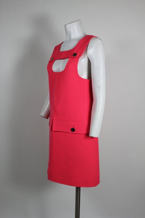 A wonderful example of the classic 1960s silhouette, this gorgeous, pink Louis Feraud dress shows the iconic designer's eye for beautiful clothing. 
