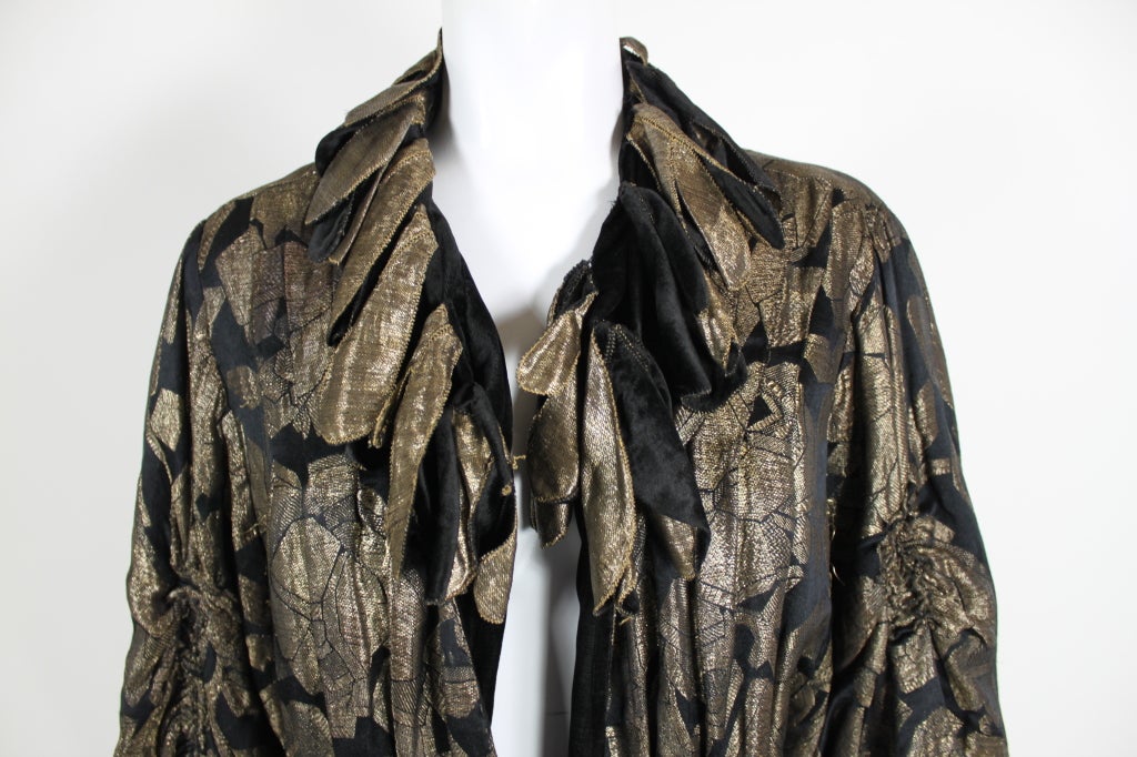 1920s Gold Lamé and Black Velvet Coat For Sale 1