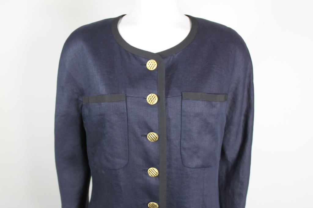 Chanel 1980s Navy Linen Coat Dress with Gold Quilted Buttons In Excellent Condition For Sale In Los Angeles, CA