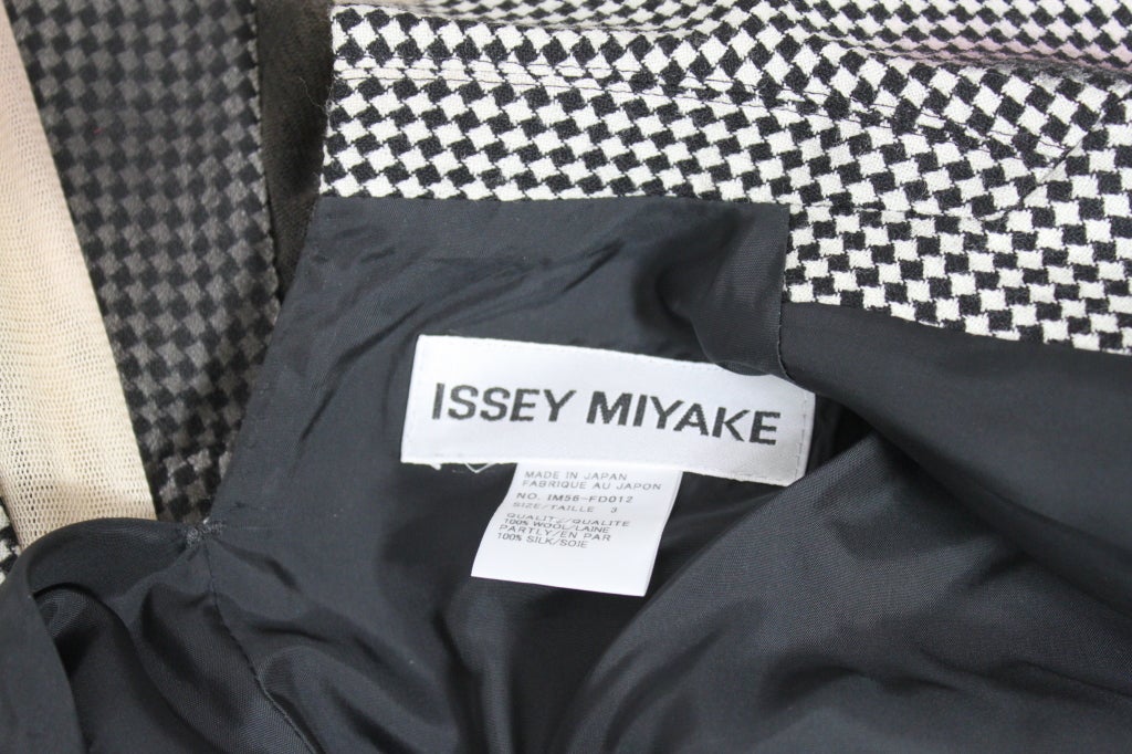 Women's Issey Miyake 1990s Exploded Houndstooth Suit For Sale