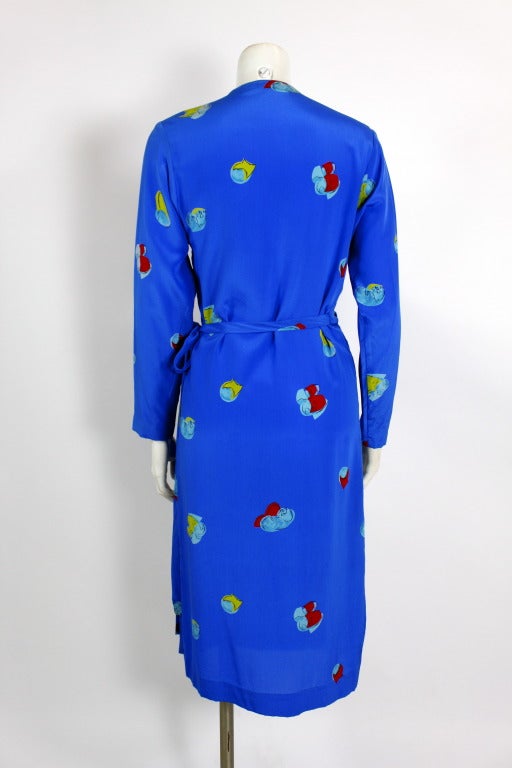 Women's Halston 1970s Royal Blue Silk Wrap Dress with Graphic Floral Print For Sale