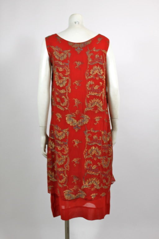 Women's 1920s Deep Crimson Flapper Dress with Embroidered Gold Lamé For Sale