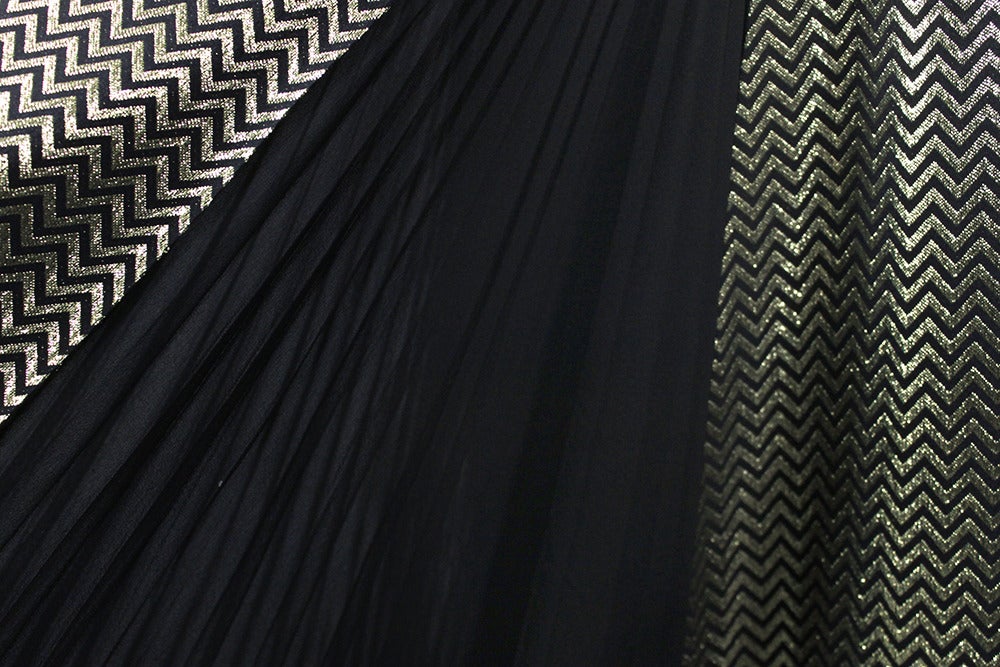 Women's Fontana 1970s Black and Gold Metallic Silk Lamé Chevron Gown For Sale