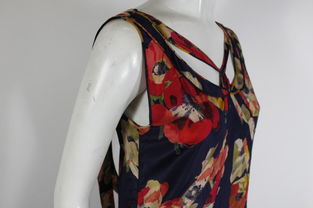 1930s Blue Silk Bias Gown with Large Scale Floral Print For Sale 2