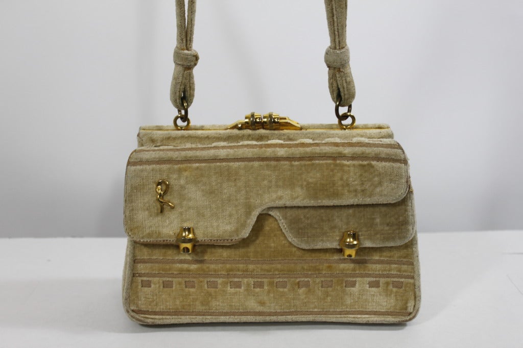 Brown Roberta Di Camerino 1960s Fawn Shoulderbag with Golden Bamboo Hardware For Sale