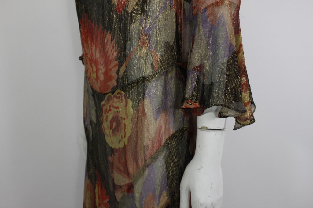 1930s Soft Floral Lamé Garden Dress with Ruffled Sleeve 4