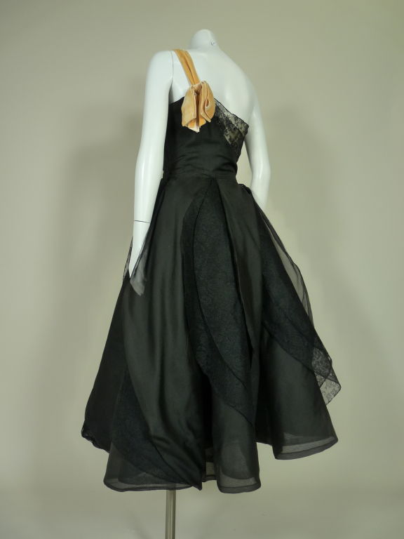Elizabeth Arden 1950's Silk Organza & Lace Petal Gown For Sale 1