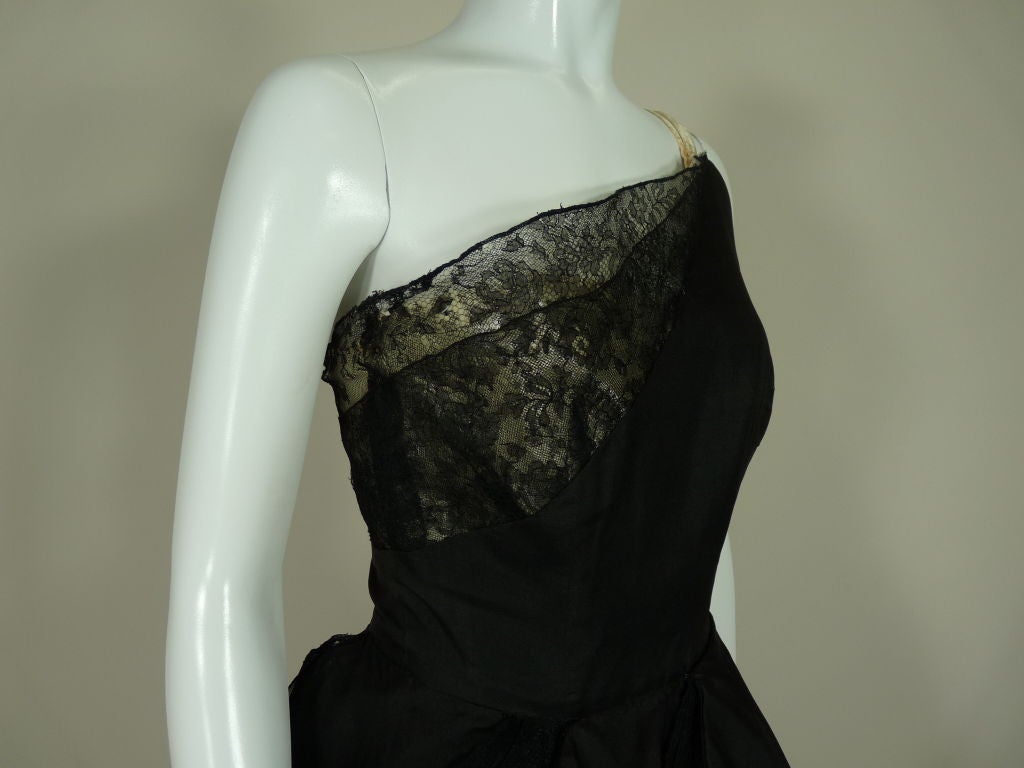 Elizabeth Arden 1950's Silk Organza & Lace Petal Gown For Sale 5