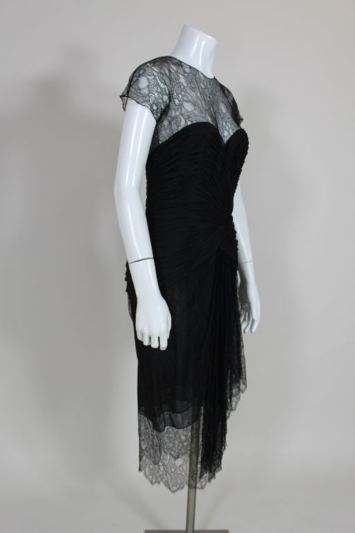 Oscar de la Renta Chiffon and Chantilly Lace Dress, 1980s   For Sale 1