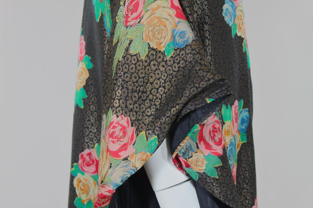 1920s Deco Floral Lamé Brocade Kimono Coat For Sale 1
