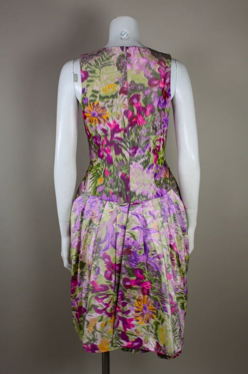 Women's Bill Blass 1980s Garden Floral Chiné Silk Taffeta Party Dress