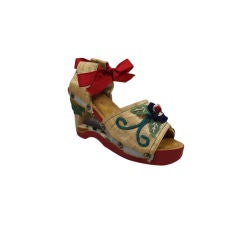 1940s Carved Wood and Raffia & Felt Souvenir Wedges