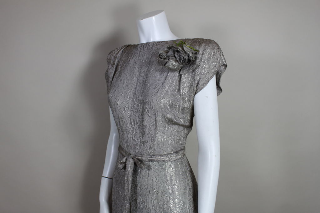 1930’s Silver Lamé Pleated Gown with Rose Trim For Sale 3