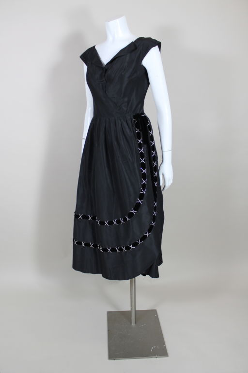 Women's 1950’s Hattie Carnegie Silk Taffeta Cocktail Dress For Sale