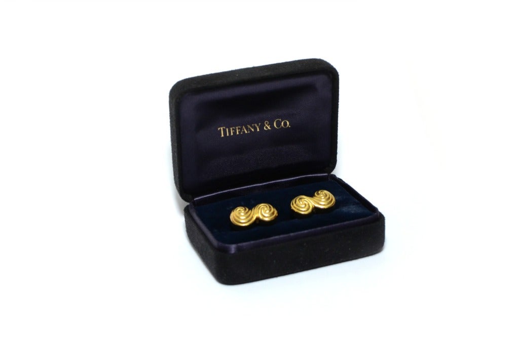 Men's Tiffany & Co. Yellow Gold Swirl Cufflinks in Box