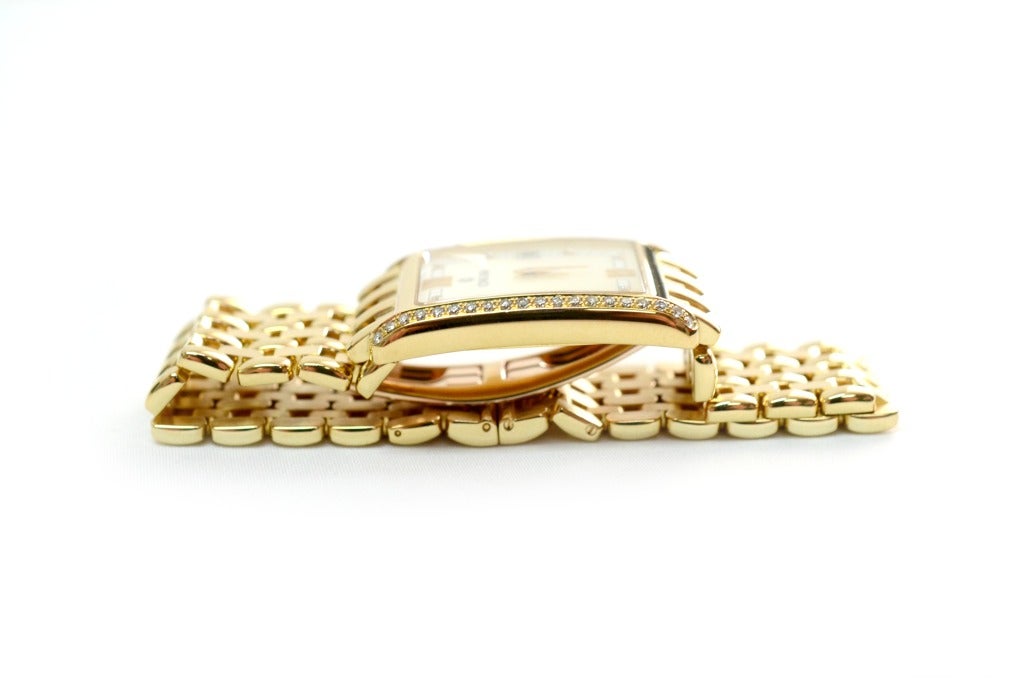 Concord Yellow Gold and Diamond Veneto Wristwatch with Mother-of-Pearl Dial In Excellent Condition In Houston, TX