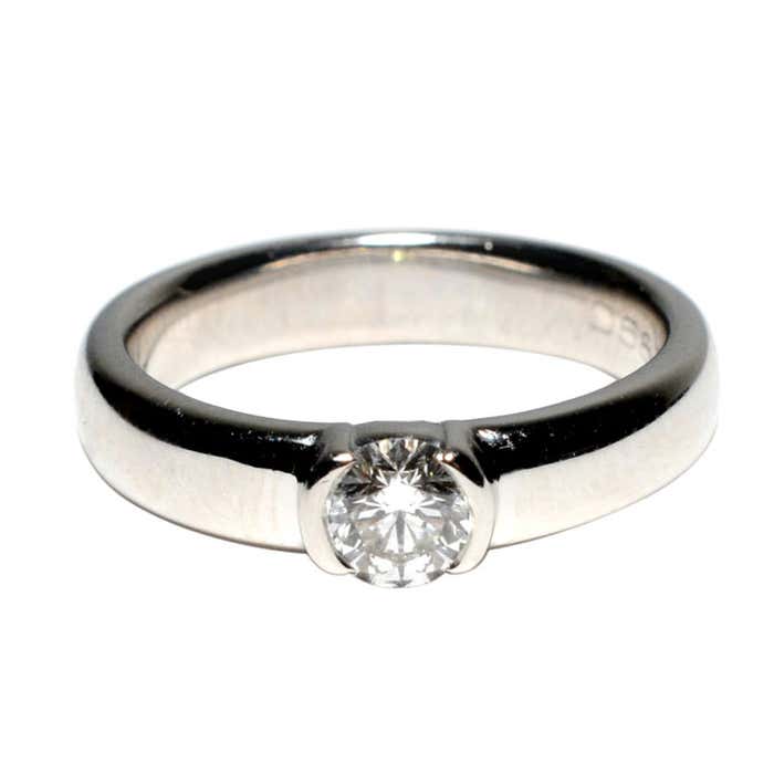 Tiffany and Co Platinum Diamond Engament Ring .41carat G-VS2. at 1stDibs