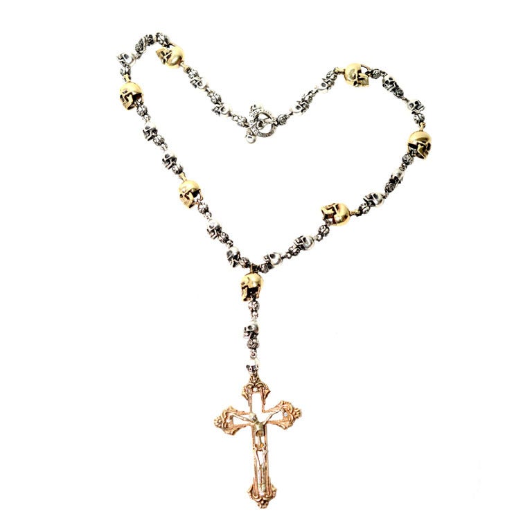 Der große Frosch-Rosen-Totenkopf-Rosenkranz  Gelbgold und Sterlingsilber mit Diamant Skelettkreuz.