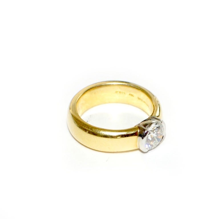 Brand: TIFFANY & Co

Model: ENGAGEMENT RING

Metal:   PLATINUM PT950 & YELLOW GOLD 750

Ring Size: 6.5

Center Diamond:  1.09ct

Diamond:  F-VVS1

Mounting Signed: TIFFANY & CO PT950 750 1.09CT

PAPERS: TIFFANY & Co DIAMOND