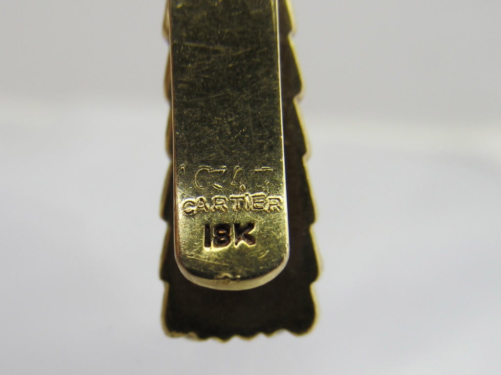 Cartier Gold Tie Bar In Excellent Condition In New York, NY