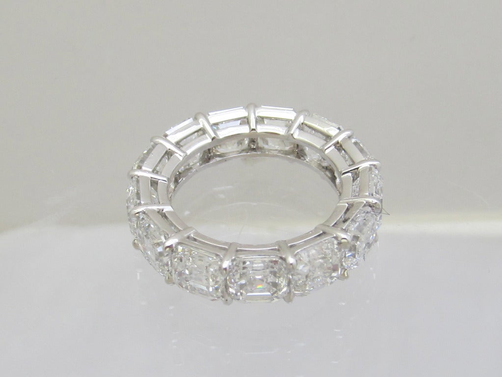 NALLY  GIA  Diamond Eternity Band In New Condition In New York, NY