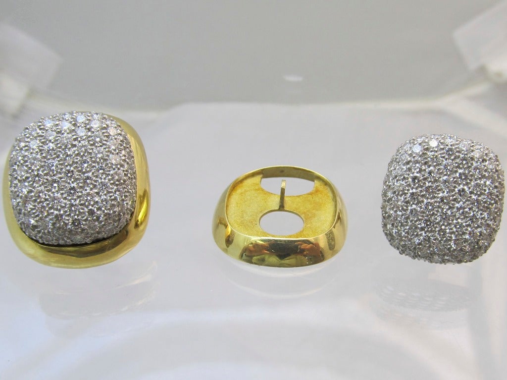 Impressive Diamond Clip On Earrings In New Condition In New York, NY