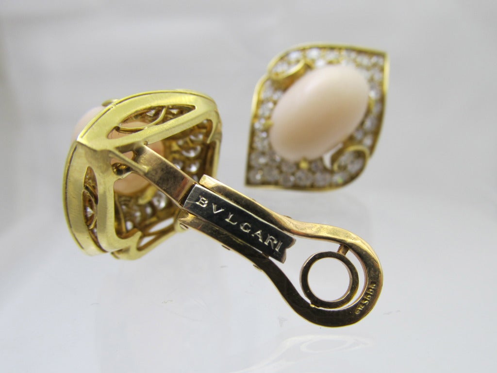 Women's BULGARI Diamond & Angel Coral Ring With Matching Earrings