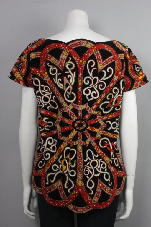 1960s Pucci Velvet Scalloped Hem Top In Excellent Condition In New York, NY