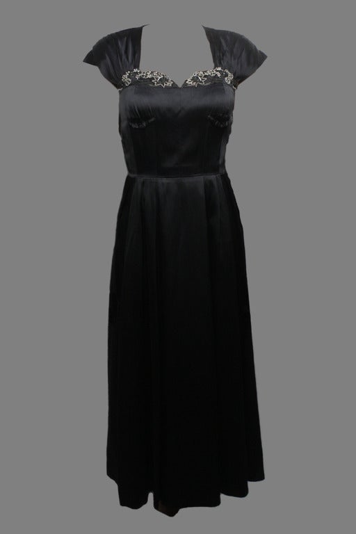 1950s Satin Beaded Hattie Carnegie Dress & Jacket Ensemble For Sale 2
