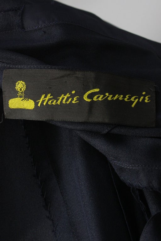1950s Hattie Carnegie Navy Blue Dress In Excellent Condition For Sale In New York, NY