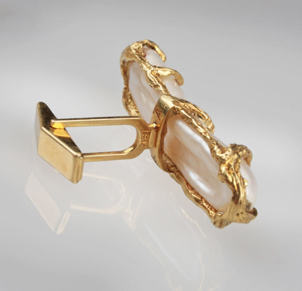 Men's Elongated Baroque Pearl Cuff Links