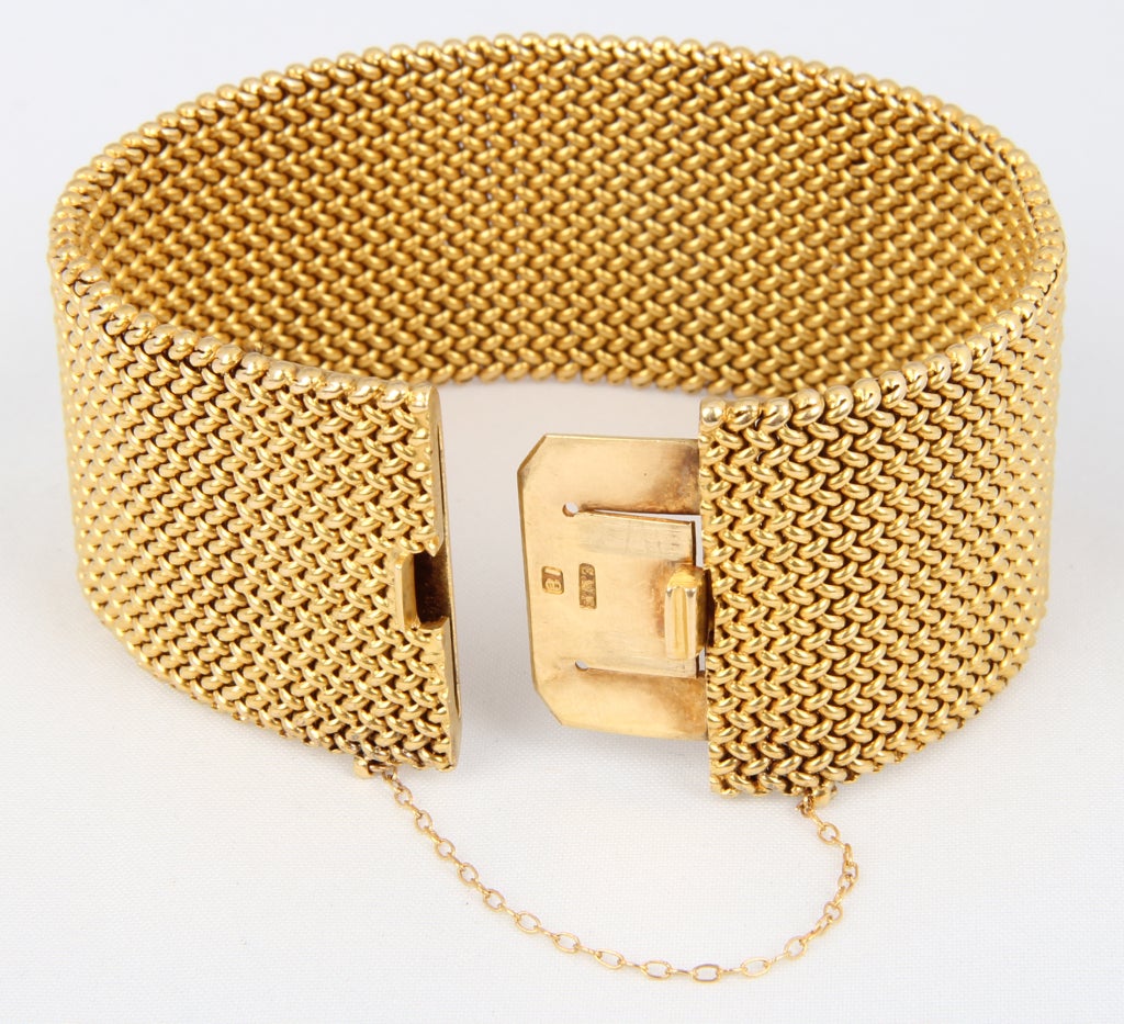 Wide Woven Gold Bracelet In Excellent Condition In Chicago, IL