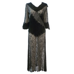 1930s Intricate Appliqué Silk Lace and Velvet Dress 11
