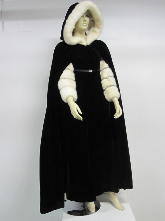 Nina Ricci 70s Couture Gown and Cape - Velvet and Mink Sleeves 1
